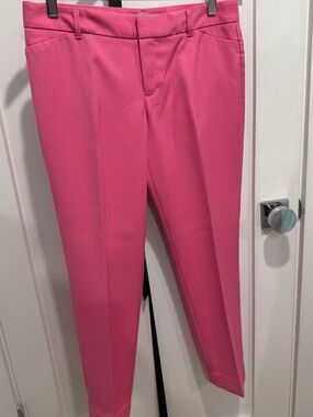 GAP Women's Bright Pink Cropped Dress Pants